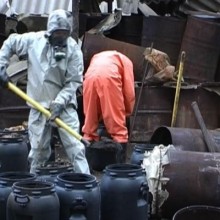 Горловчане живут по соседству с тоннами яда