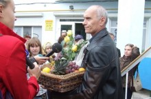 Флюоромобиль Ахметова обследовал 10 000 жителей Донецкой области