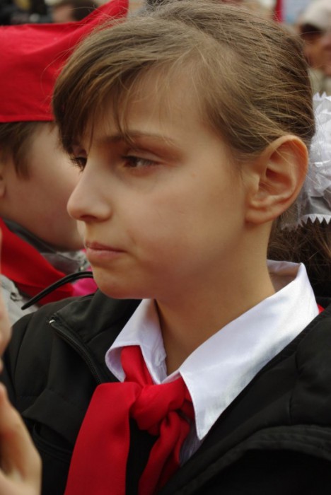 Святкова хода на честь 93-ї річниці Жовтневої Революції. Фото Андрій Недзельницький Святкова хода на честь 93-ї річниці Жовтневої Революції. Фото Андрій Недзельницький