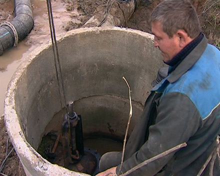 В Красноармейске сокращена подача воды - ремонтируют водопровод