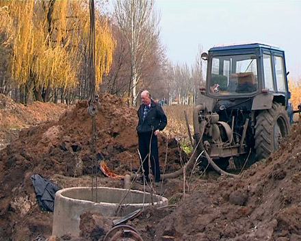 В Красноармейске сокращена подача воды - ремонтируют водопровод