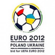 Блохин считает, что талисман Евро-2012 должен быть связан с футболом и Украиной Блохин считает, что талисман Евро-2012 должен быть связан с футболом и Украиной