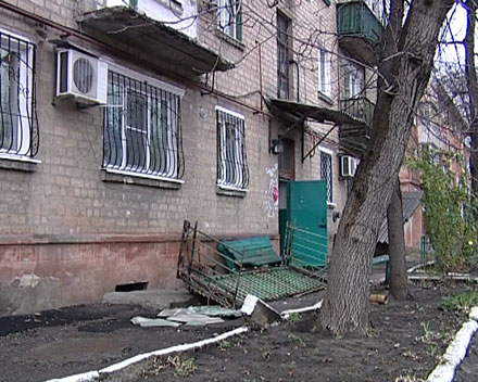 В Красноармейске падают балконы