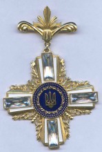 Янукович подарил главе УПЦ (МП) на день рождения орден Свободы