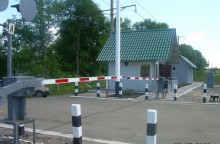 26 тыс. водителей продолжают испытывать судьбу на ж/д переезде