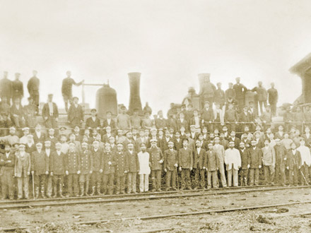 Служащие и рабочие депо (1895 г.) Служащие и рабочие депо (1895 г.)