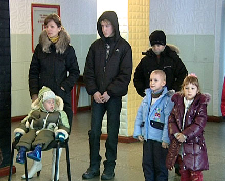 Сегодня в Родинском вручили подарки детям-инвалидам