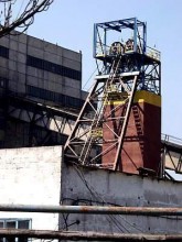 На шахте «Углегорская» произошел внезапный выброс угля и газа. Судьба двух горняков неизвестна