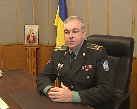 Объединенный Красноармейско-Селидовский военкомат ждет призывников для приписки(ФОТО)