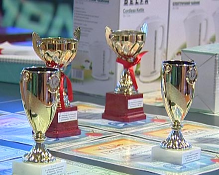 В Красноармейске завершились соревнования по настольному теннису (ФОТО)