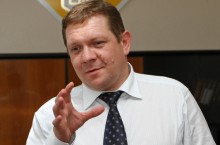 В Донецке судебных исполнителей научат хорошим манерам