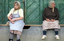 В Донецкой области мошенники обманным путем завладели деньгами пенсионеров 