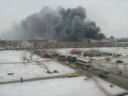 Пожар в "Новой линии": кассиры били стекла мониторами и выпрыгивали из окон. Фото сайта "Новости Запорожья"