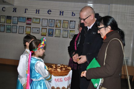 Генеральный консул Федеративной Республики Германия посетил ШУ «Покровское» (ФОТО)