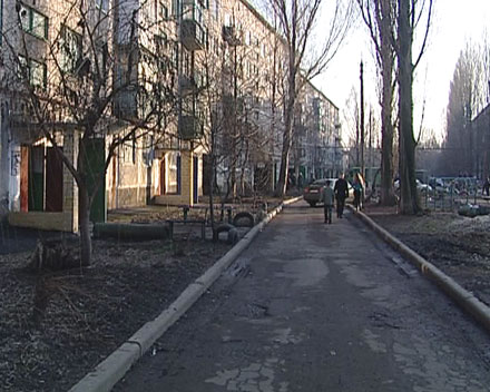 В Димитрове ведется активная борьба с неплательщиками