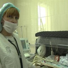 Донецкие врачи выходили пятимесячного ребенка весом полкилограмма