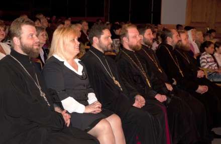 Во Дворце культуры ПАО «ШУ «Покровское» состоялся Пасхальный праздник (ФОТО)