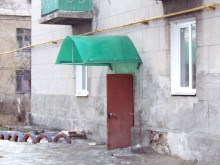 После удара сброшенным соседом пакетом с водой школьник потерял зрение