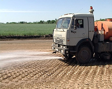 Вблизи Сергеевки восстанавливают дороги (ФОТО)