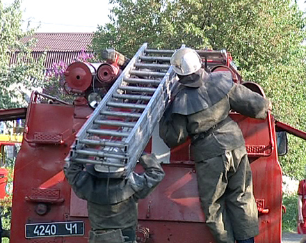 В Красноармейске горел частный дом (ФОТО)