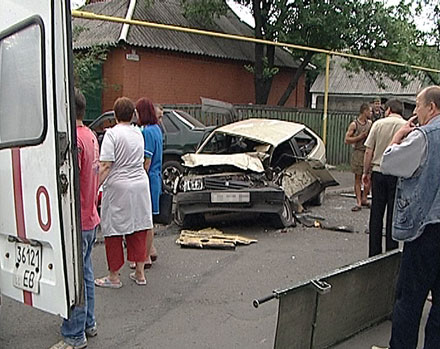 Сегодня в Красноармейске произошло жуткое ДТП (ФОТО)