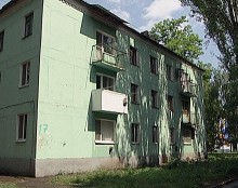 Красноармейчанка превратила квартиру в свалку (ФОТО)