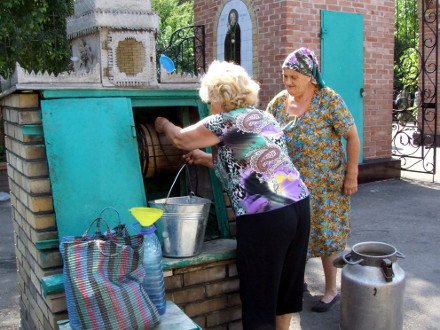 На безводье и кран не в радость