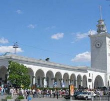 Курортники штурмуют кассы ж/д вокзалов