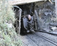Учредители крупнейшей "черной" шахты в Донбассе получили пять лет тюрьмы. Фото: ОСО ГУ МВД в Луганской области 