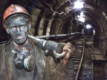Госкомиссия назвала обвиняемых во взрыве на шахте "Суходольская-Восточная"