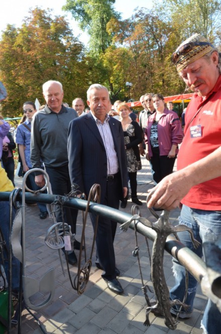 В Донецке состоялся ХІІІ Международный фестиваль кузнечного мастерства