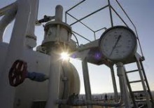 Азаров решит проблемы с газовой задолженностью