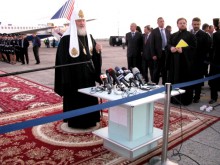 В Луганск прибыл Патриарх Московский и Всея Руси Кирилл