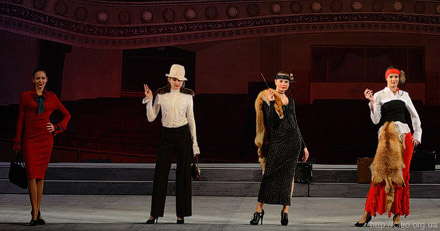 Девятый открытый фестиваль “Текстиль и мода 2011″ в Донецке (ФОТО)