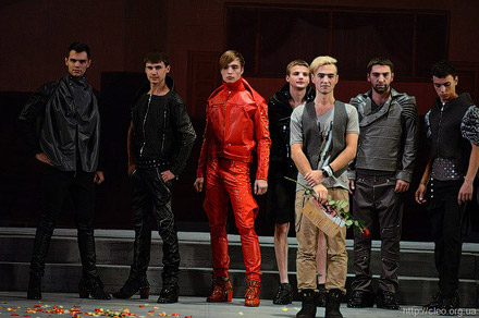 Девятый открытый фестиваль “Текстиль и мода 2011″ в Донецке (ФОТО)