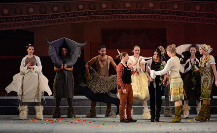 Девятый открытый фестиваль “Текстиль и мода 2011″ в Донецке (ФОТО)