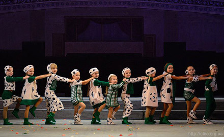 Девятый открытый фестиваль “Текстиль и мода 2011″ в Донецке (ФОТО)