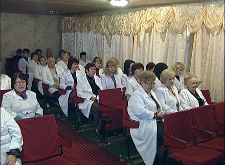 Сотрудникам Красноармейской СЭС накануне профессионального праздника вручили грамоты