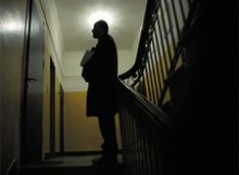 Новый закон "покращить життя" банковских должников. Их сразу выселят