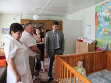 Донецкий губернатор свой день рождения отметил с ВИЧ-инфицированными детьми