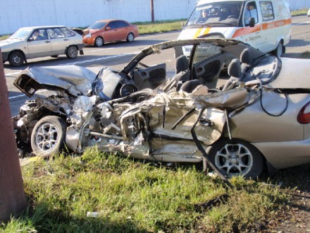 В Мариуполе водитель маршрутки покалечил 8 человек (ФОТО)
