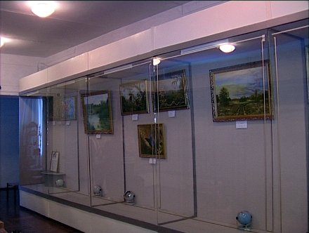 В Красноармейске открылась художественная выставка (ФОТО)