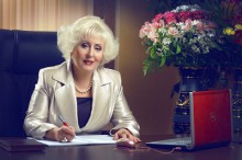 Жители Славянска начали собирать подписи против мэра Нели Штепы