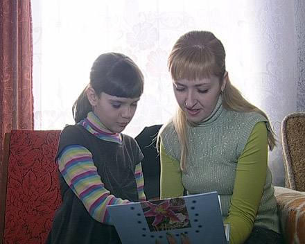 Власти  Красноармейского  района посетили одну из приемных семей (ФОТО)