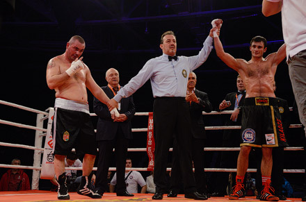 Pro Boxing Show 10