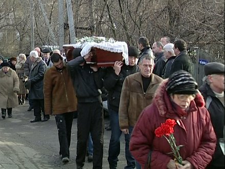 Красноармейск скорбит: ушел из жизни хирург и травматолог А. Ф. Цитцер