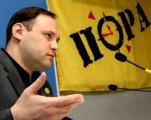 Посол Майкл Макфол заявил, что США финансировали в 2004 году организацию "Пора"