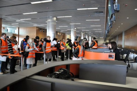 Волонтеры протестировали новый терминал донецкого аэропорта