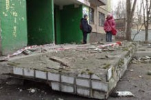 Донецкий суд не нашел виновных в гибели мальчика, на которого рухнул козырек подъезда