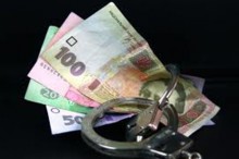 В Донецкой области за взятки осуждены двое сотрудников милиции